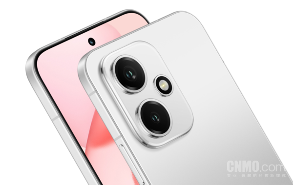 荣耀500系列新机设计图曝光:横向镜头模组配直屏