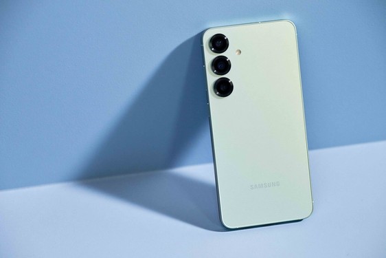 五一出行轻装上阵 三星Galaxy S25解锁假期高能体验