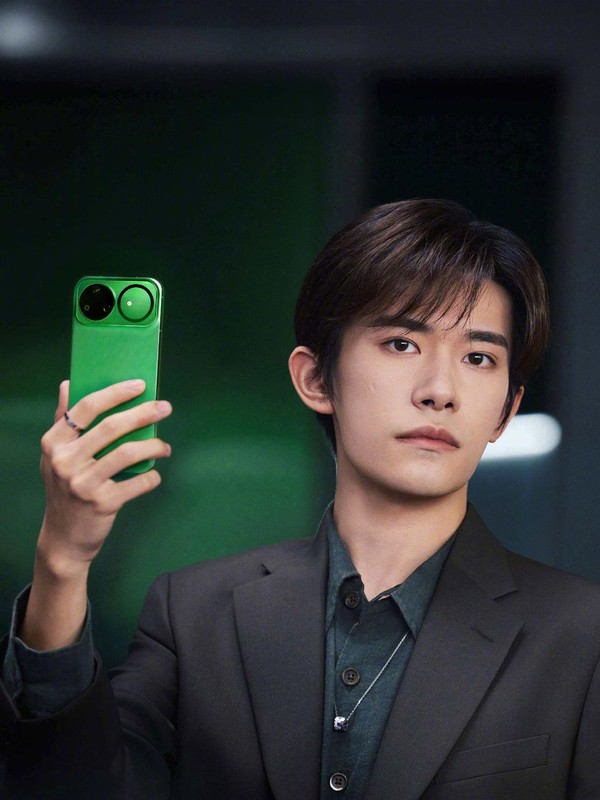 华为nova 15系列今日开售 易烊千玺代言 2699元起