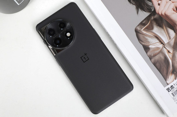 一加11
