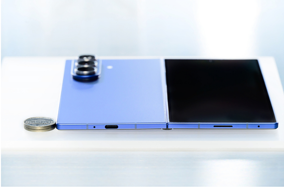 探秘三星Galaxy Z Fold7:树立折叠屏手机设计新标杆