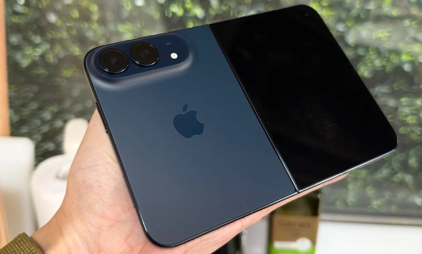 iPhone Duo