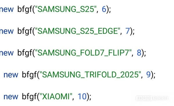 三星首款三折叠手机名称确认：Z TriFold 真机已亮相