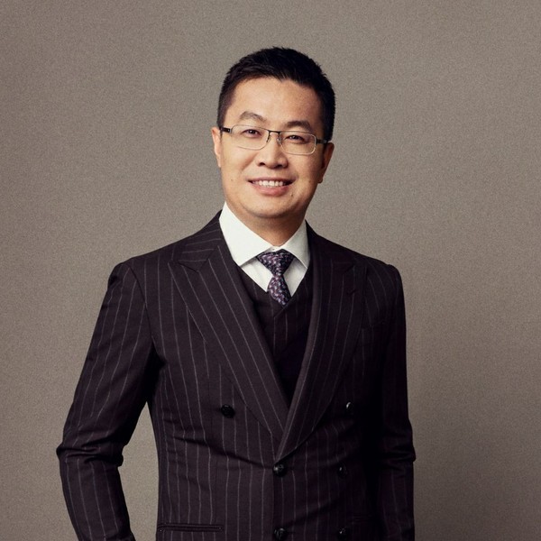 卢伟冰称小米YU7的关注度比SU7更高 诋毁是一种仰望