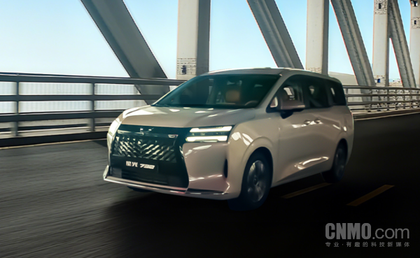 五菱星光730上市12天交付破万台!提供三种动力版本