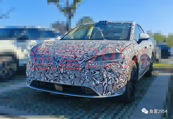 华为鸿蒙智行智界S9车型谍照曝光!定位跨界运动SUV