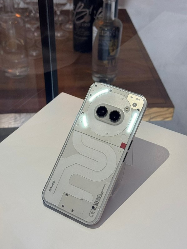 Nothing Phone(2a)