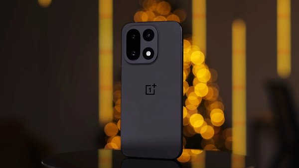 外媒评选2025年最佳手机榜单：一加15等国产机型入选