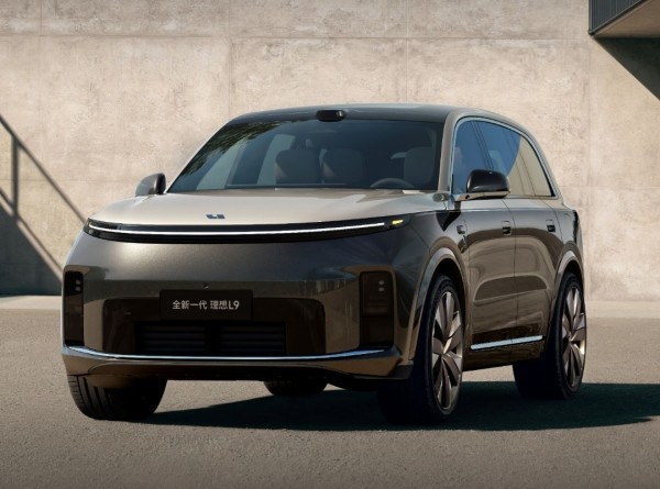 全新一代理想L9