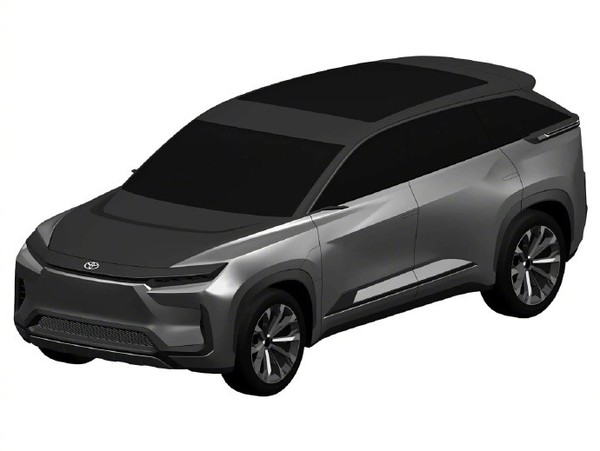 丰田全新纯电SUV内饰与外观首度曝光 采用六座布局