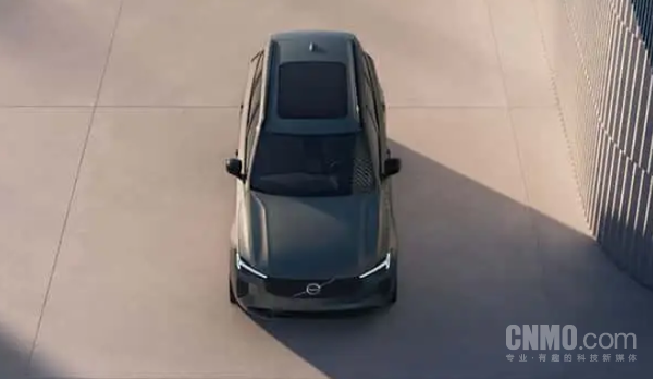 2028款沃尔沃XC90 T8