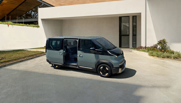 起亚PV5 Passenger