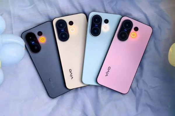 vivo X200 FE发布：6.31英寸屏幕＋6500mAh大电池