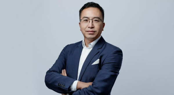 荣耀CEO赵明
