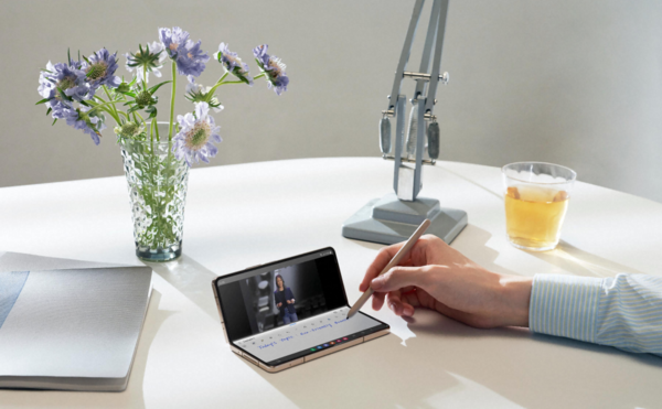 618入手三星Galaxy Z Fold4 助力父亲开启未来生活新方式