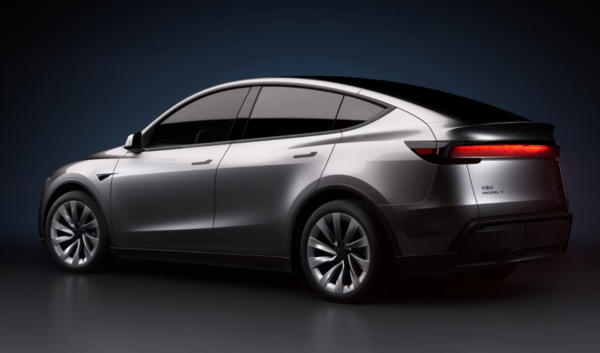 特斯拉新Model Y和小米YU7你选谁？超千人投票 结果一边倒