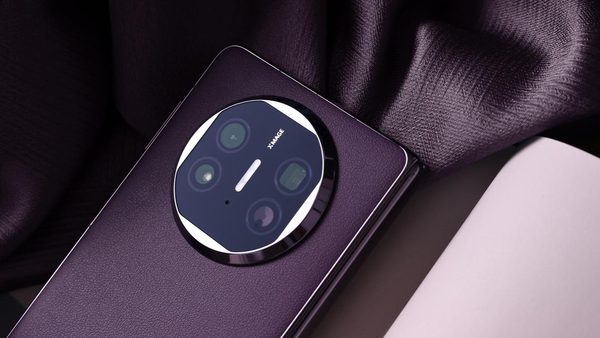 轻薄又全能 华为Mate X5购机赠送HUAWEI Care+权益