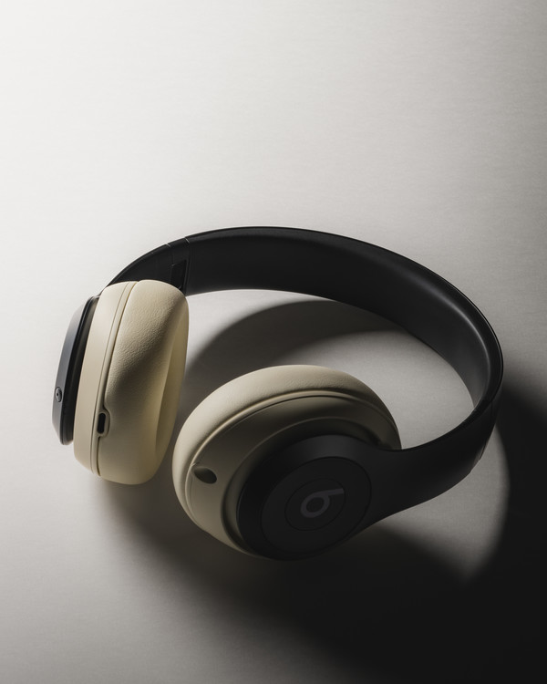 Beats Studio Pro（Stüssy合作款）