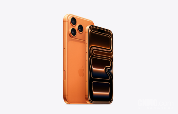 苹果孟买旗舰店引发暴力事件！狂热粉丝哄抢iPhone 17 
