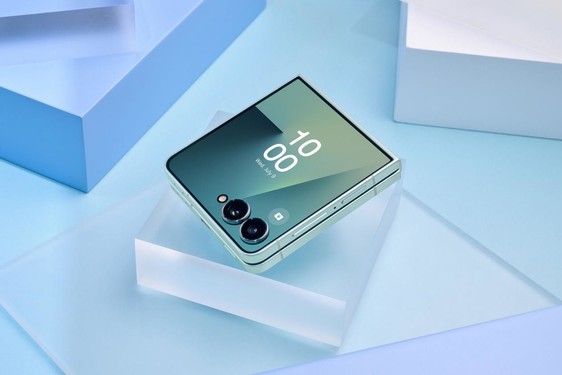 “巨幕”小折叠——三星Galaxy Z Flip7让你的生活更高效