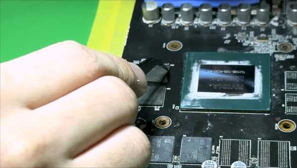 英伟达GTX 1650显存改造至8GB:性能提升近一倍