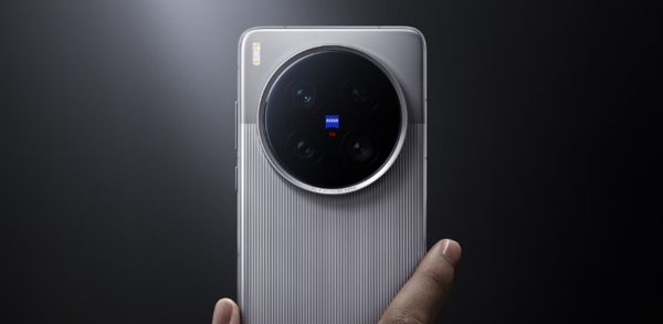 曝TOP5手机厂商明年均采用双2亿镜头方案 覆盖子品牌