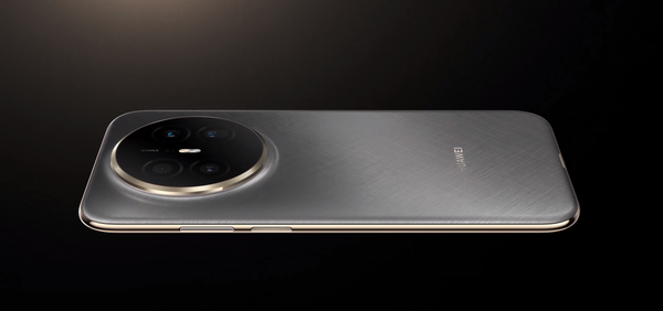 华为Mate70 Air今日正式开售 6.6mm＋超大电池 4199起