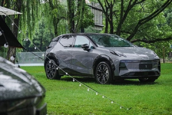 极氪辟谣网传“2025款极氪X价格信息” ：造谣混淆视听