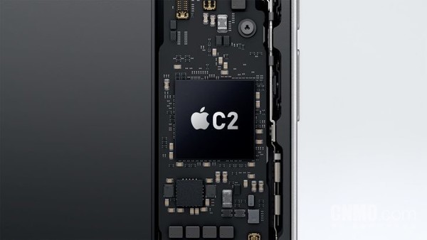 苹果首款折叠iPhone细节揭秘：钛金属机身+无折痕屏幕