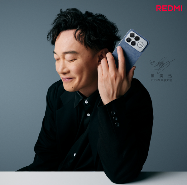 陈奕迅现身REDMI新品发布会 新版《K歌之王》现场首发
