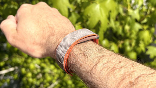 谷歌设计总监谈Fitbit Air:放弃屏幕是“正确的决定”