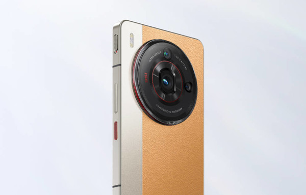 努比亚Z50S Pro屏幕公布:京东方Q9材料的1.5K护眼屏 !