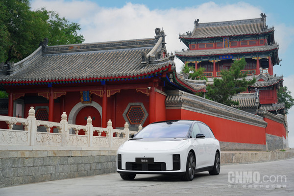 理想i8