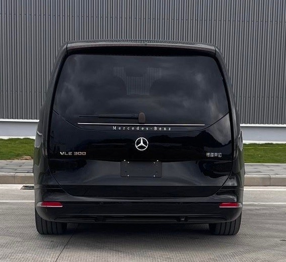 奔驰VLE纯电MPV