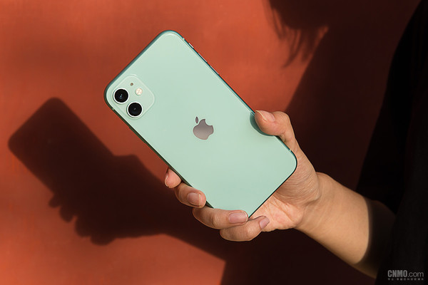 苹果重新发布iOS 18.3系统！仅针对iPhone 11系列