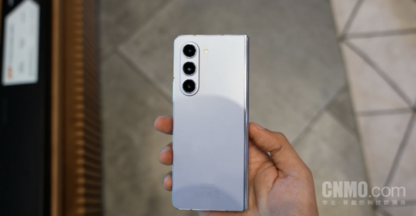 三星Galaxy Z Fold 5