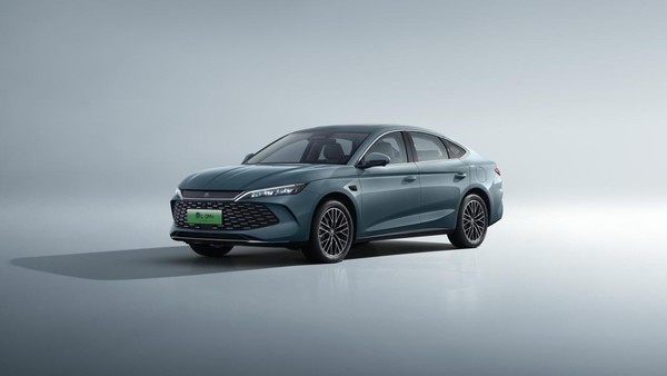 比亚迪推新款秦L/秦PLUS DM-i纯电续航210公里 7.98万元起