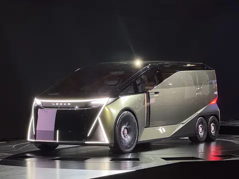 雷克萨斯LS概念车