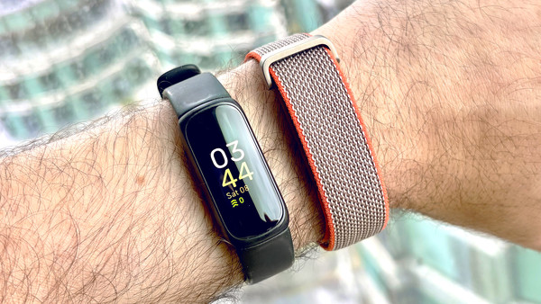 谷歌设计总监谈Fitbit Air:放弃屏幕是“正确的决定”