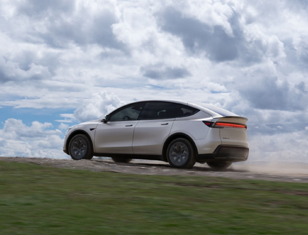 11月中国SUV排名出炉:Model Y销量暴涨 小米YU7第二