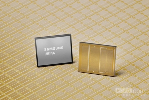 三星HBM4