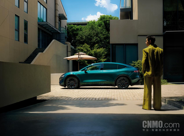 智界R7累计交付突破10万台 高效交付与用户口碑成关键支撑