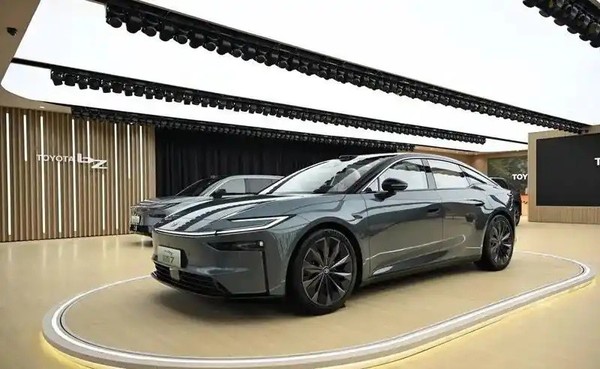 广汽丰田铂智7将于11月21日发布 配备华为鸿蒙座舱