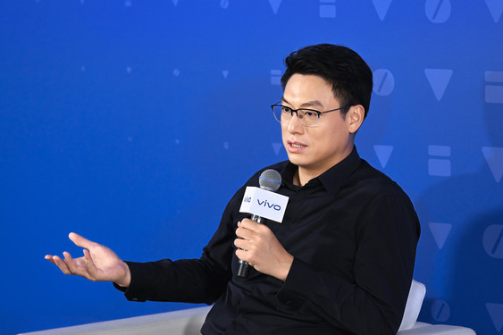 vivo副总裁、产品副总裁黄韬