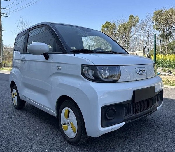 奇瑞、江铃钠离子电池车曝光 预计下半年上市